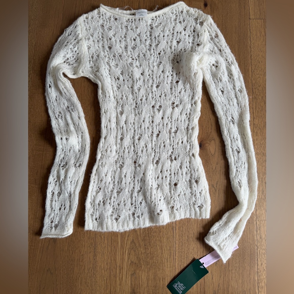 Target NWT Fuzzy White Knit long sleeve Sweater patchwork XXS - Picture 3 of 4